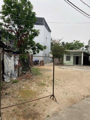 tôi chính chủ cần bán nhanh lô nguyễn văn cừ