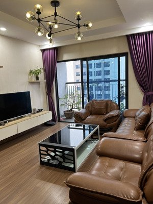 cho thuê căn hộ chung cư ct13 ciputra đường võ chí công. 70m2. 2pn. full nội thất. vào ở ngay