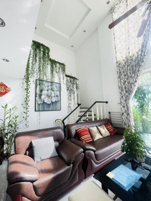 chủ nhà cần bán gấp căn hộ penhouse new sg đường nguyễn hữu thọ, phước kiển, nhà bè