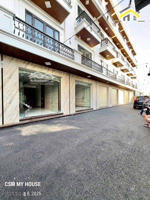 khu văn minh - ngay cảng hải phòng - 60m2 - ô tô vào trong nhà đường 5m - 4 tỷ 190 - 60m