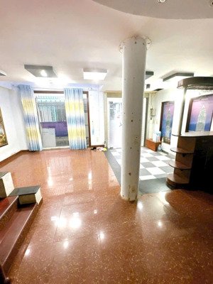 cho thuê nhà hxh 105// đs 59 p14 gò vấp 7m x10m 4pn 4wc gần chợ thạch đà