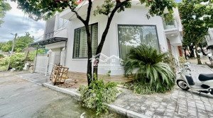 bán nhà thạch bàn hơn 15 tỷ-lô góc, vỉa hè-ô tô tránh-hàng xóm himlam-hồ điều hoà