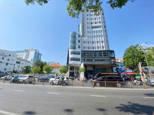 giá siêu tốt đất lớn mt ngay nam kỳ khởi nghĩa, q3. dt: 11 x 30m, ctxd: h10t, giá 130 tỷ ~ 395tr/m2