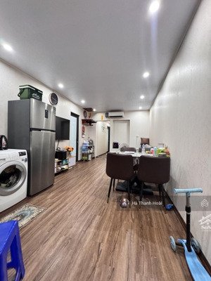bán tập thể nguyễn trãi! 90m2, tầng 3, 3 phòng ngủ, gần phố, thoáng đẹp, ở ngay! giá chào hơn 3 tỷ
