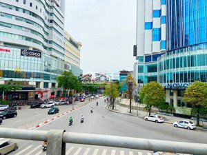 cực phẩm thái hà dòng tiền, thông số vàng 7t thang máy, gara oto 7c, oto tránh, ra mp 15m|dt120m2