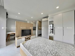 cho thuê căn hộ full nội thất, ban công thoáng mát hai bà trưng quận 1 gần chợ tân định, cầu kiệu