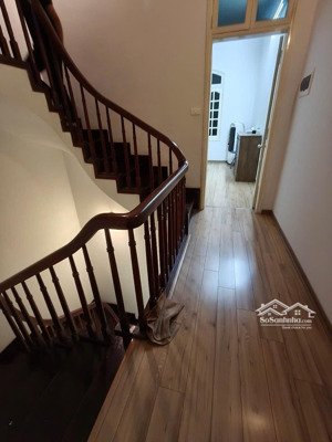 gấp - cho thuê nhà nguyên căn - phố liễu giai - vạn bảo -70m - 4 tầng - mt 4m - ô tô đỗ cửa -
