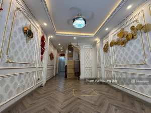 chủ bán gấp trong tháng. siêu phẩm ngô thì sỹ 45m 6 tầng, 12 tỷ. ô tô, thang máy không thiếu gì