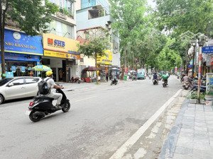 mặt phố lò đúc 252m² mặt tiền khủng 11m ngân hàng thuê 1,6 tỷ/năm 2 thoáng vĩnh viễn chỉ 230 tỷ