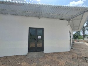 nhà trọ mặt tiền lộ lớn, an ninh, riêng tư