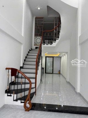 chính chủ nhà trinh lương- phú lương- xây độc lập 40m2- 5 tầng- ngõ oto, thông. sổ đẹp. hơn 6 tỷ.