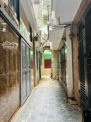 bán nhà phố đại la - nhà đẹp 5 tầng - siêu thoáng - có sân để xe - ngõ bagac gần oto