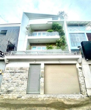 siêu phẩm villa ngang khủng 8m giá rẻ nhất phú nhuận 16a hoa mai, p2, pn tổng dtsd hơn 500m²