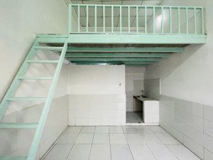 phòng gác cao nguyễn thị tú gần kcn vĩnh lộc, ngã tư gò mây, đh công thương