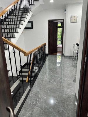 -bán nhà đẹp 3 tầng mới xây cạnh sông quán trường ngay kđt hà quang 2 nha trang