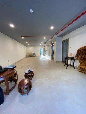 bán toà văn phòng 7 tầng mới 100% đường 7m5 sát trần hưng đạo, sơn trà