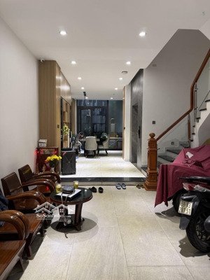 nguyễn thị thập, quận 7 - hàng xóm trí thức - thang máy - 5.2x17.9m - 7 tỷ 3