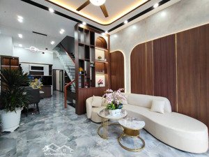 dòng tiền hằng tháng 15tr/tháng giá 1 tỷ690tr ở hai bà trưng, đông hòa cách go! dĩ an 10p đi xe máy