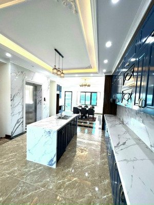 bán nhà pl trần quang diệu, võ văn dũng quanh 30 tỷ 60m2 xây mới 7 tầng 2 ô tô tránh gara 2 ô tô