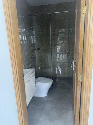 cho thuê nhà nguyên căn kdc đại phúc green villas giá 20tr/th 1 trệt 3 lầu 5pn 6wc