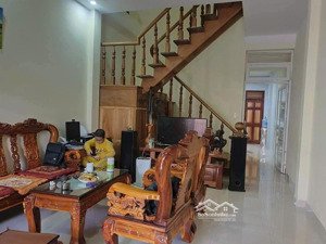cho thuê nhà nguyên căn - 4p.ngủ - đường hoàng văn thụ- p.xuân hương(p4) - đà lạt - 9 triệu/tháng