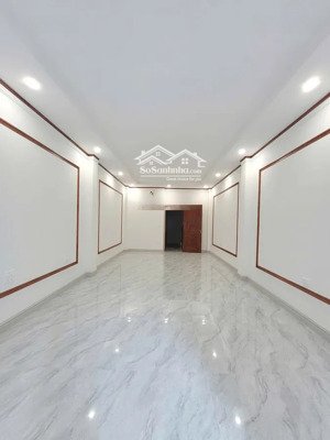 siêu phẩm cầu giấy, gara ôtô, thang máy, 49m2, 7 tầng, 4,1m mt, giá 19,5 tỷ