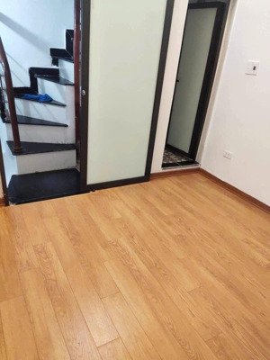 cho thuê nhà ngõ 163 tôn đức thắng, 2 phòng ngủ