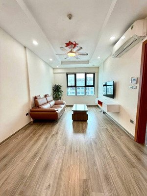 chính chủ gửi bán căn 2 ngủ 70m tại thái hà 43 -phạm văn đồng