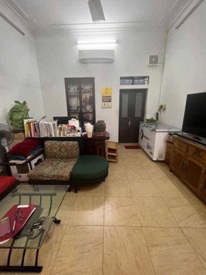 cô chú gửi em bán căn nhà tặng đất tại kim mã