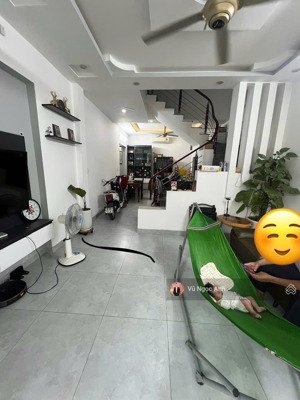 bán nhà ngô gia tự 3,5 tầng nội thất siêu xinh