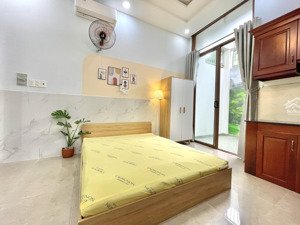 chdv ngay trần não có sân riêng thoáng mát