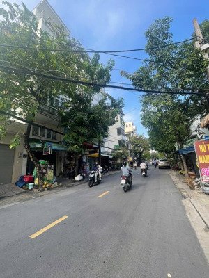 giảm 6 tỷ bán nhanh 29,8 tỷ kdc trung sơn sát bên q7