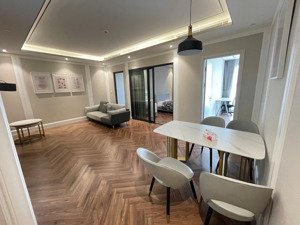 chủ nhà cần bán căn hộ chung cư king palace thanh xuân 2 ngủ 2 wc. lh: 