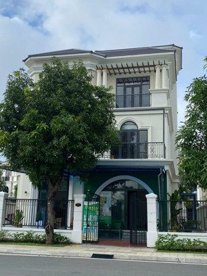 siêu phẩm biệt thự mặt tiền sử hy nhan, q2 - dt 8 x 20m, 160m2 - hầm 4 tầng - giá 30 tỷ