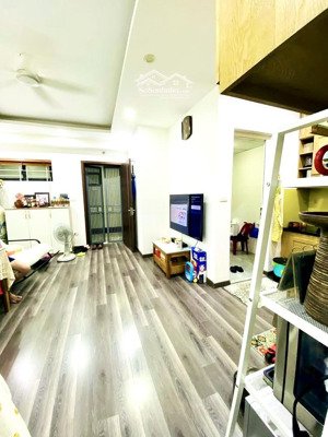 cần bán căn chung cư ct11 kđtm kim văn kim lũ hoàng mai, dt 63m2, 2pn, 2vs, full nội thất