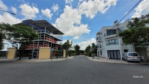 ngộp ngân hàng cần bán giá rẻ lô b4 khu xây nhà đông làng sen việt nam giá chỉ 1,12 tỷ sổ hồng