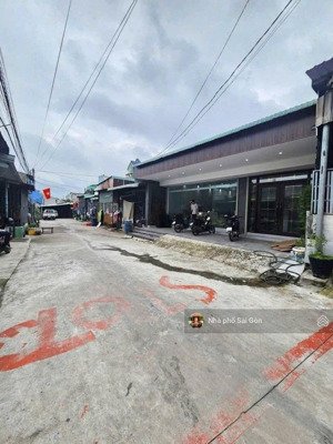 Chính Chủ Bán đất Tặng Dãy Trọ 1kiot+8p. Giá Chỉ 2,89tỷ Siêu Hiếm ở Khu Vực Tân đông Hiệp Dĩ An Shr