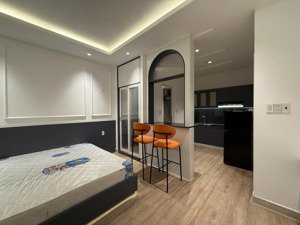 Trống Sẵn Studio Tách Bếp Full Nội Thất Bancol Thoáng Gần Cầu Thị Nghè