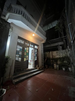 bán nhà tứ liên dt 116m, 3 tầng, mt 6m siêu hiếm! giá đầu tư cách 1 nhà ra oto, cách phố 10m