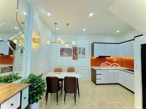 nhỉnh 7 tỷ phố trương định - dt 40m2 - ngõ to 3 gác tránh - mặt tiền rộng - dọn về ở luôn