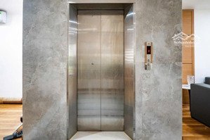 siêu hot nr 40m2 tại trần quốc hoàn, thang máy, ô tô tránh, 17,5 tỷ, 5 tầng, cầu giấy, hà nội