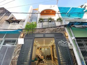 bán nhà tân phú 40m2 gần đầm sen full nội thất - sát mặt tiền - 3.9tỷ