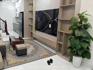 Tuyệt phẩm Tân Mai 5 tầng 36m2 - 7.68 tỷ. Sổ đỏ trao tay