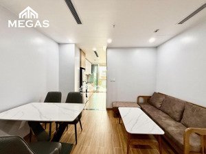 cho thuê ch 1pn, 70m2, 9 triệu, view đẹp tại lạc long quân, tây hồ, hà nội