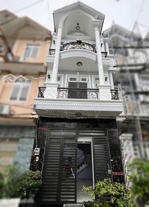 chính chủ cần cho thuê nhà riêng hẻm xe hơi 1806 huỳnh tấn phát nhà bè giá 12 triệu