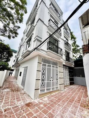 Bán căn GÓC xây mới 4 tầng 30m2. Chỉ 3.8 tỷ. Biên Giang, Hà Đông. Lh 0966929600