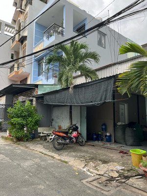 bán nhà cấp 4 hẻm 6m đường gò dầu, dt: 4x18 ( 70m2). giá: 6.7 tỷ tl