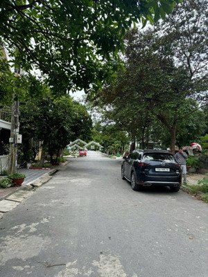 bán căn biệt thự 250m x 3 tầng cũ tại hoàng thế thiện - hồ đông. giá 17.5 tỷ