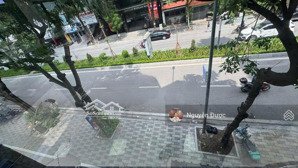 mặt phố lạc long quân, tây hồ, kết nối xuân la, vài bước chân ra hồ tây, dt 72m, 6 tầng chỉ 38.5 tỷ