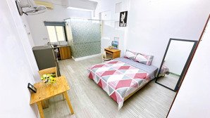 cần pass phòng rộng thoáng mát ngay metro văn thánh đường nguyễn hữu cảnh.